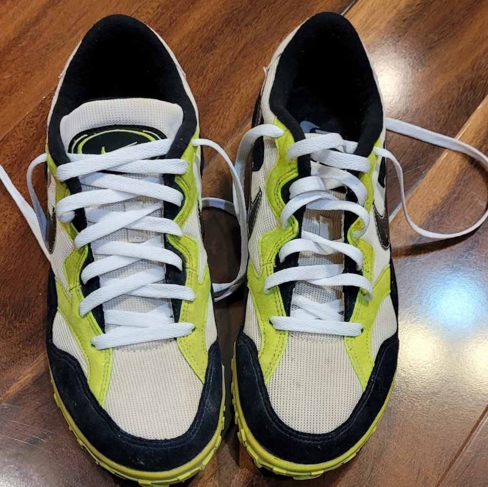 Mens Nike Zoom track and field racing shoes (No Spikes Included)